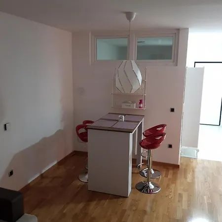 Apartman - Bulevar شقة *