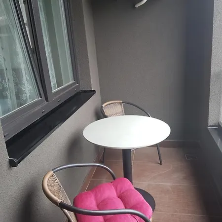شقة Apartman - Bulevar